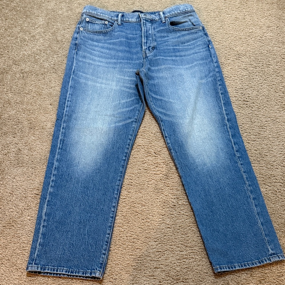 Lucky Brand Ladies Relaxed Fit Blue Jeans